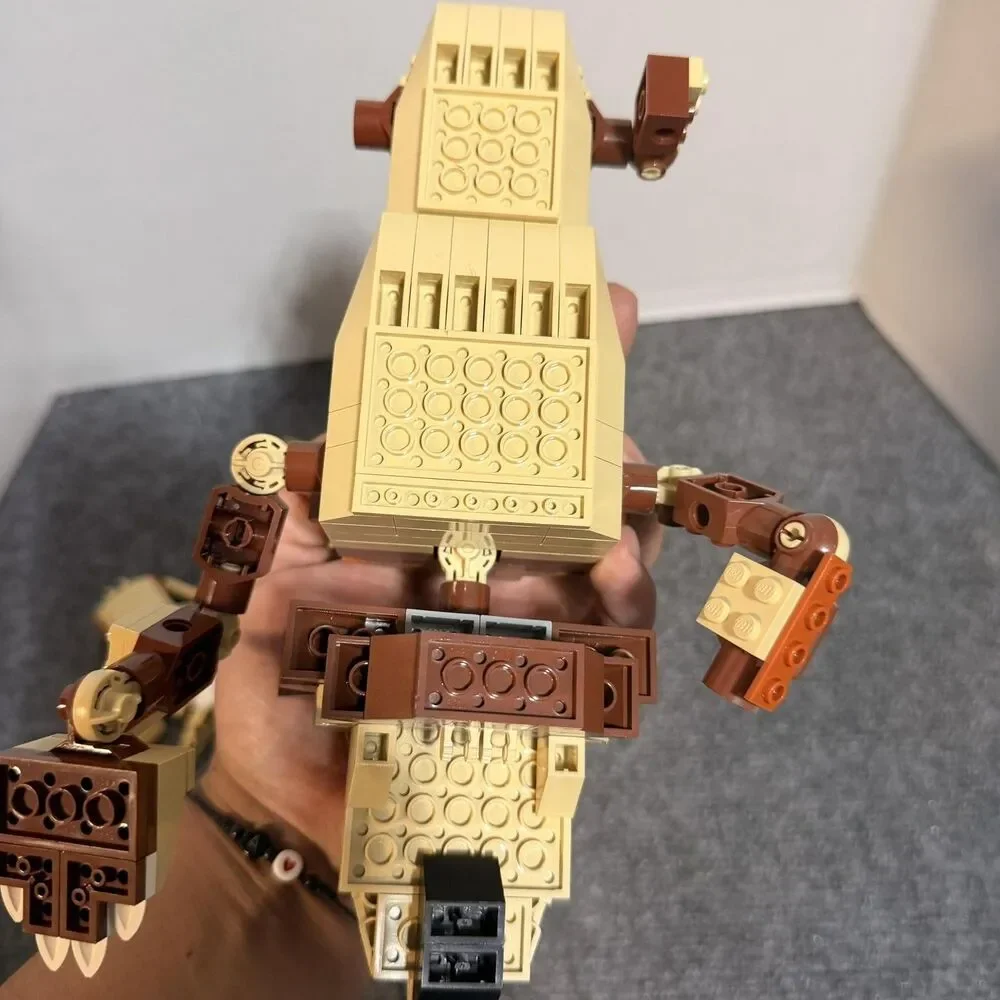 LEGO Designer Wild Junters 4884 Incomplete Set Parts